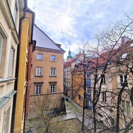J&W Apartments Swietojanska Rooms Varşovia Exterior foto